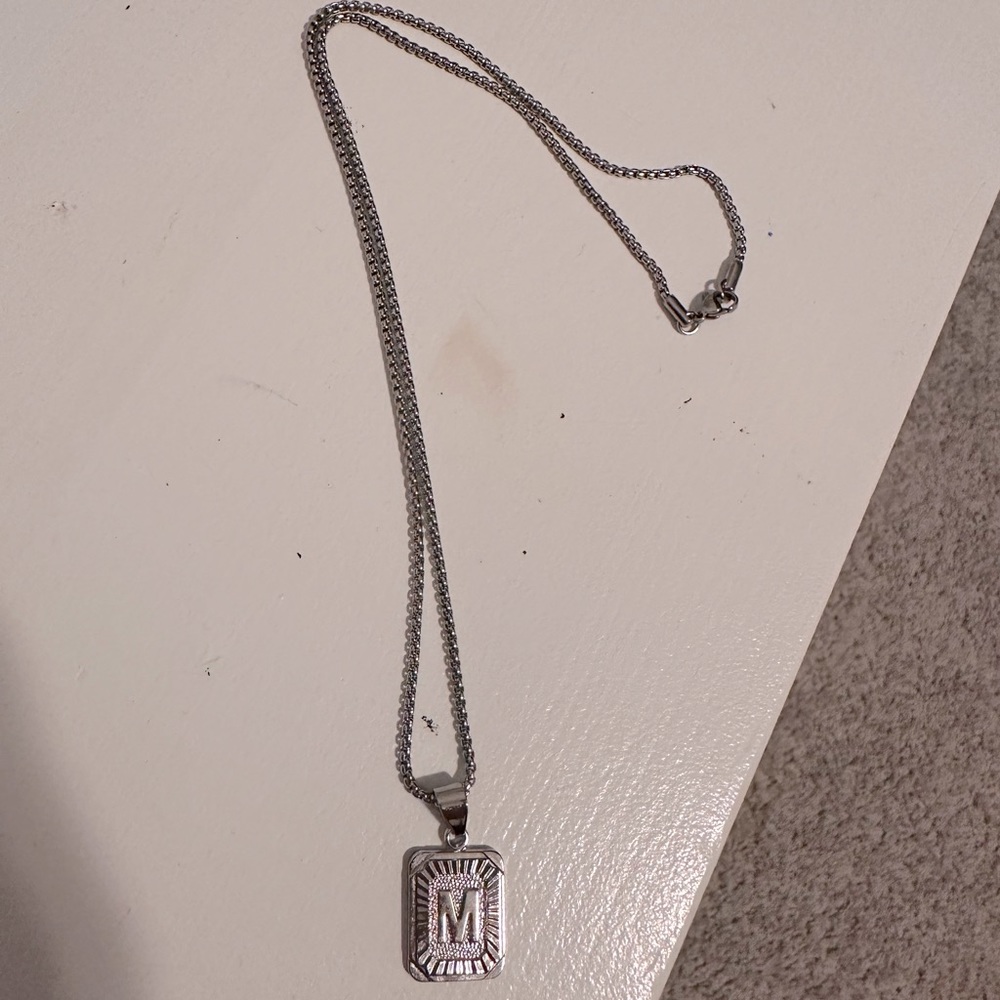 Silver necklace